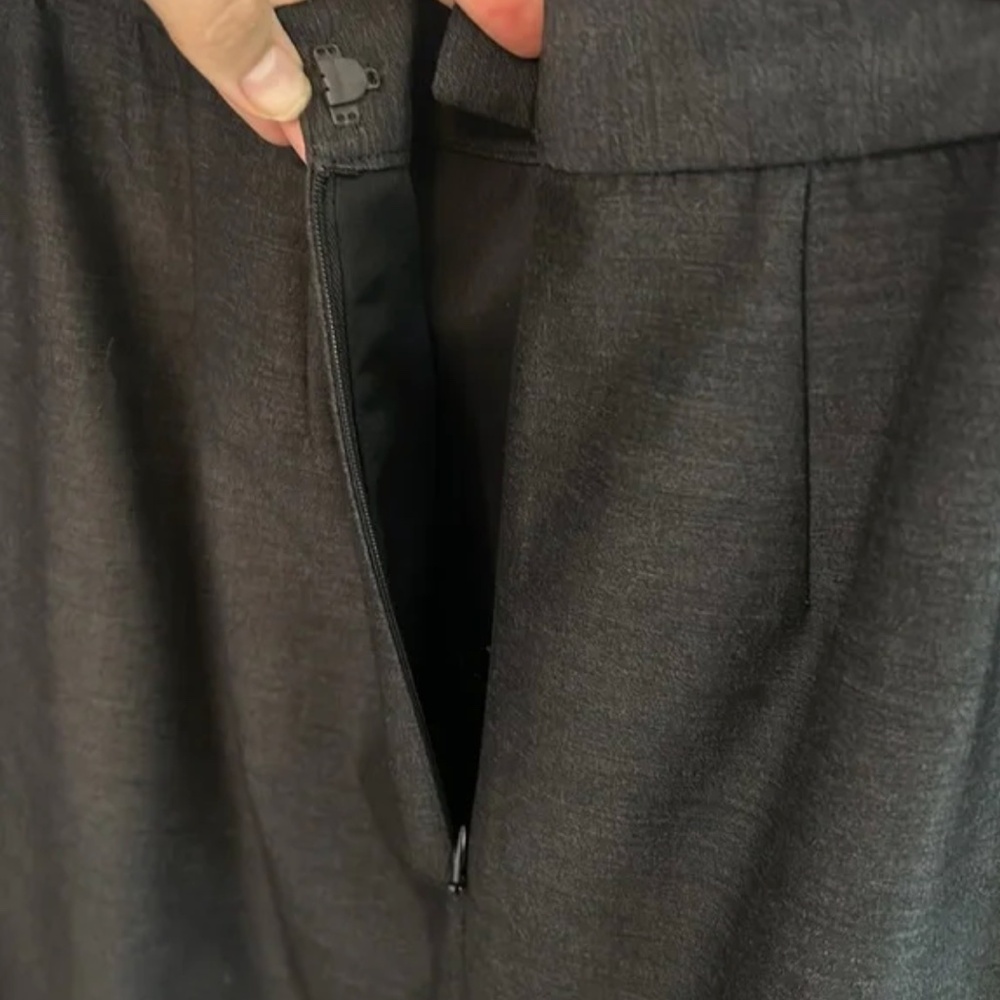 Zang Toi Blazer and Skirt Medium Wool/Charcoal Gray Blazer - Picture 16 of 16